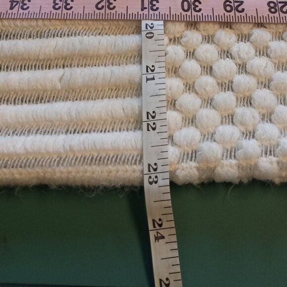 Woven White Fringed Lightweight Throw/Wrap/Blanket Cottagecore Grandmacore - Picture 3 of 4